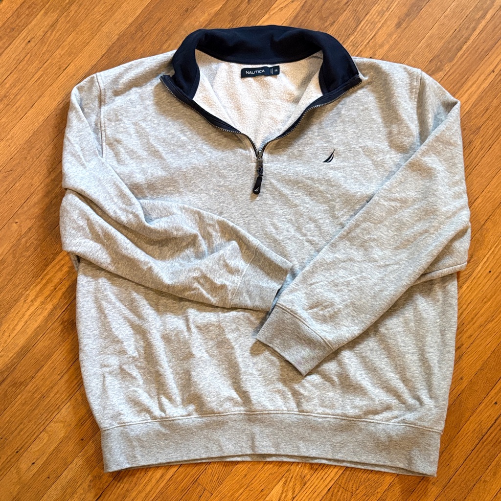 Nautica Men's Heather Gray Quarter-Zip Sweater With Navy Trim